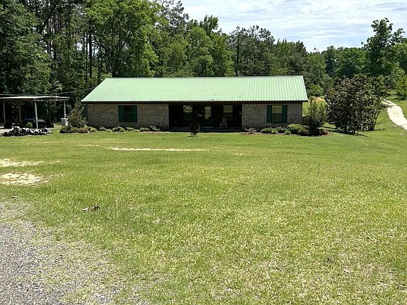 3rd image of 915 New Chapel Hill Rd