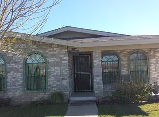 2874 Rodriguez St, Eagle Pass, TX 78852