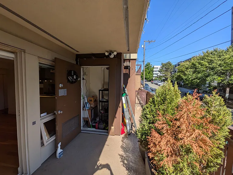 500 5th Ave W #101 — Photo 17