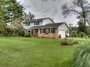 18800 Arapaho Ln, South Bend, IN 46637