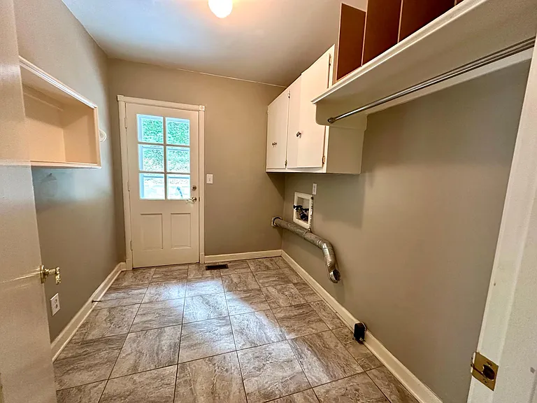 6548 Rolling Fork Dr — Photo 12