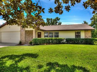 12418 S Putney Ct, Leesburg, FL 34788