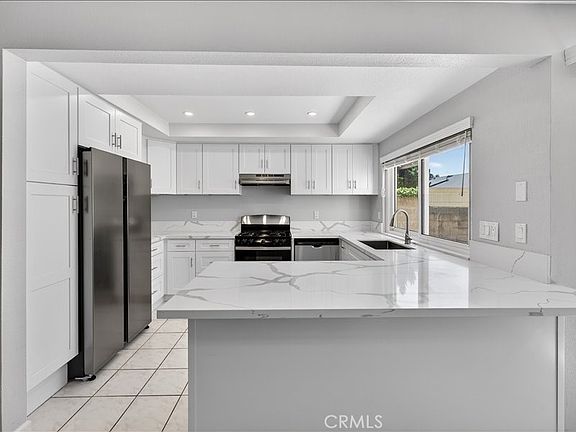 5th image of 5442 Villa Way #4