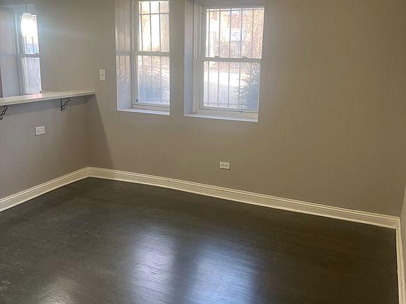 2nd image of 2200 W Jackson Blvd