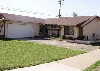 1st image of 923 N San Diego Ave