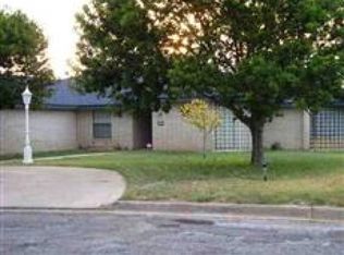 225 Foster Cir, Del Rio, TX 78840