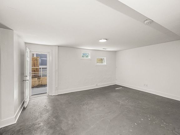 5th image of 611 S 14th St #C