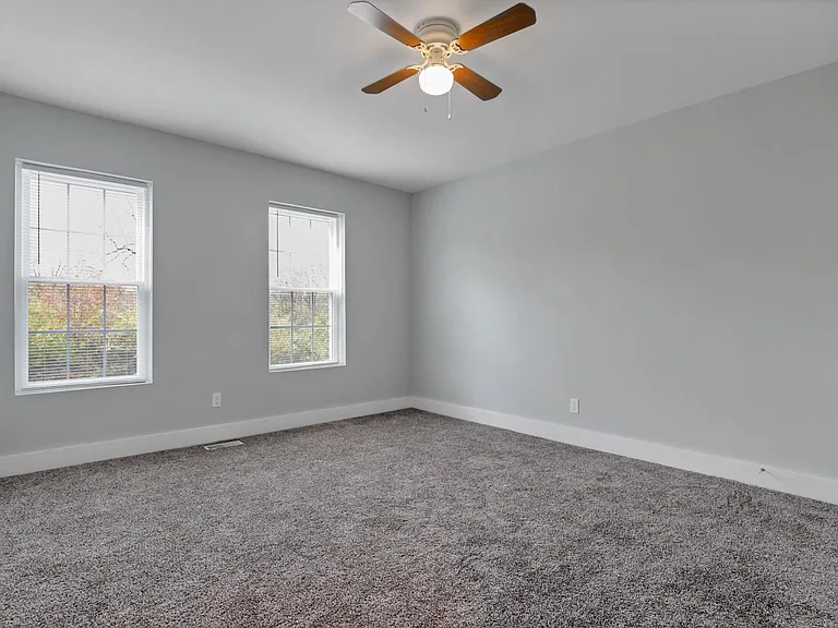 480 S Princeton Ave #484 — Photo 21