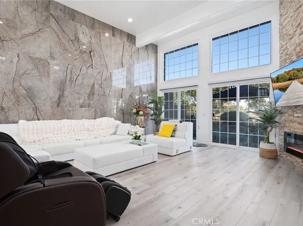 19275 Archfield Ln, Huntington Beach, CA 92648