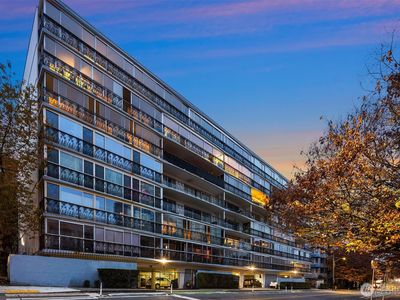 1740 Melrose Avenue #703, Seattle, WA, 98122