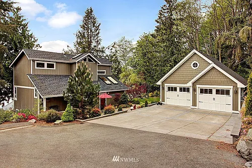 17902 Cove Ln Photo 1
