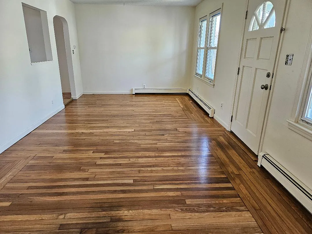 2 bed, 1324 sqft, $2,400 — Photo 3