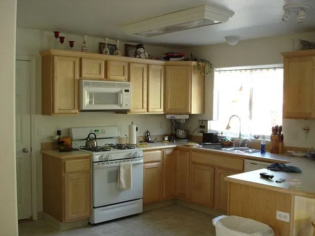 Kitchen Unit 1
