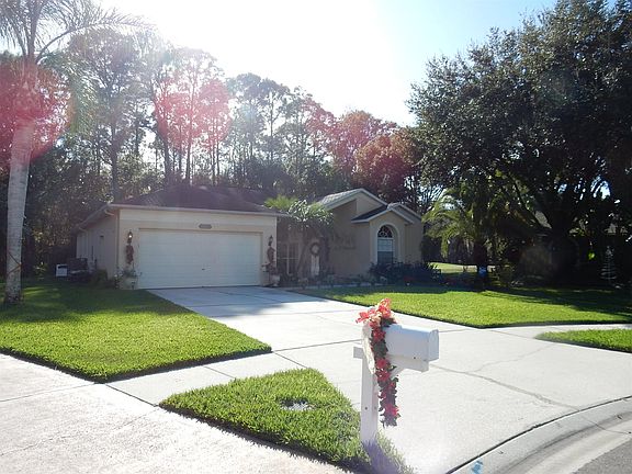 3rd image of 16002 Royal Aberdeen Pl