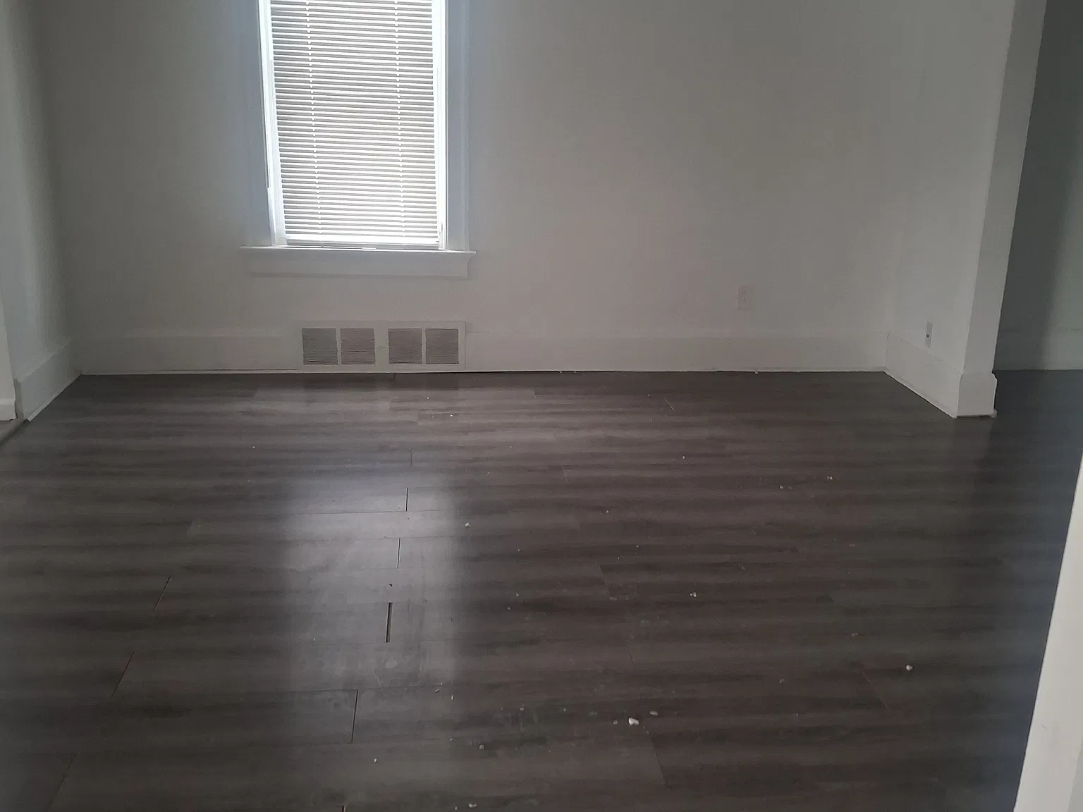6 Gladys St — Photo 2