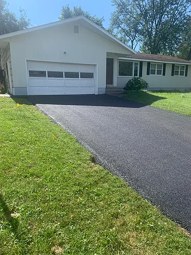225 Marsh Dr Photo 1