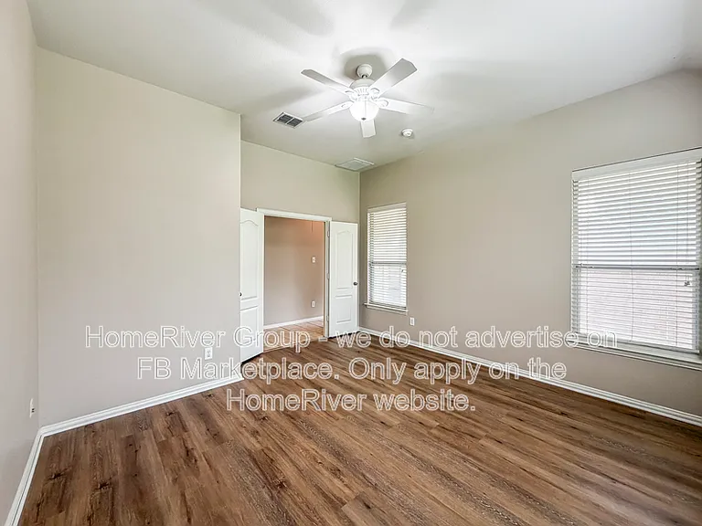 410 Marshall Way — Photo 12