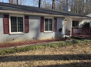 3226 Piney Grove Rd, Charlotte, NC 28212