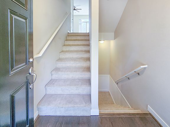 4th image of 12838 NW Clement Ln
