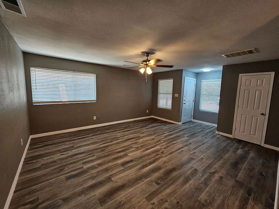 1st image of 1623 Windsong Ln