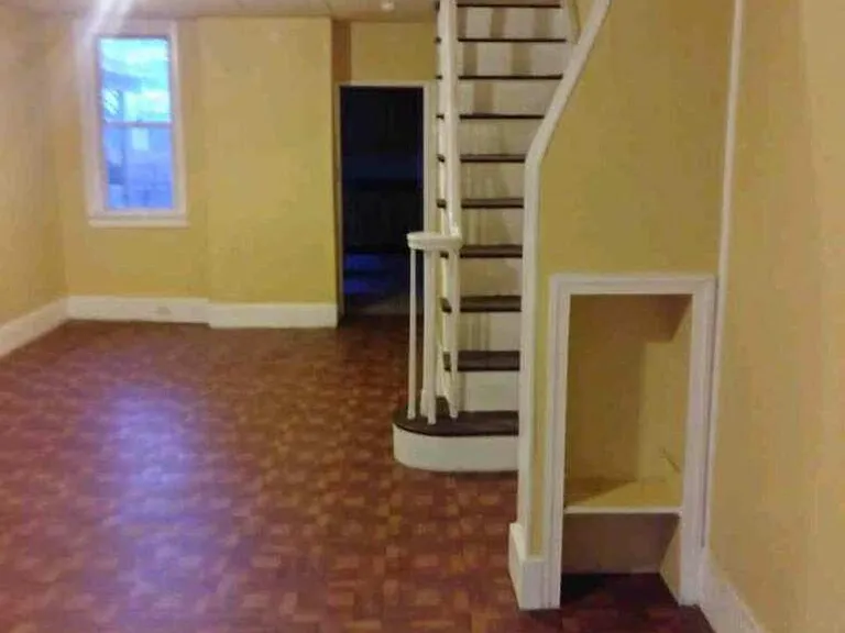 556 Edgewood Ave — Photo 11