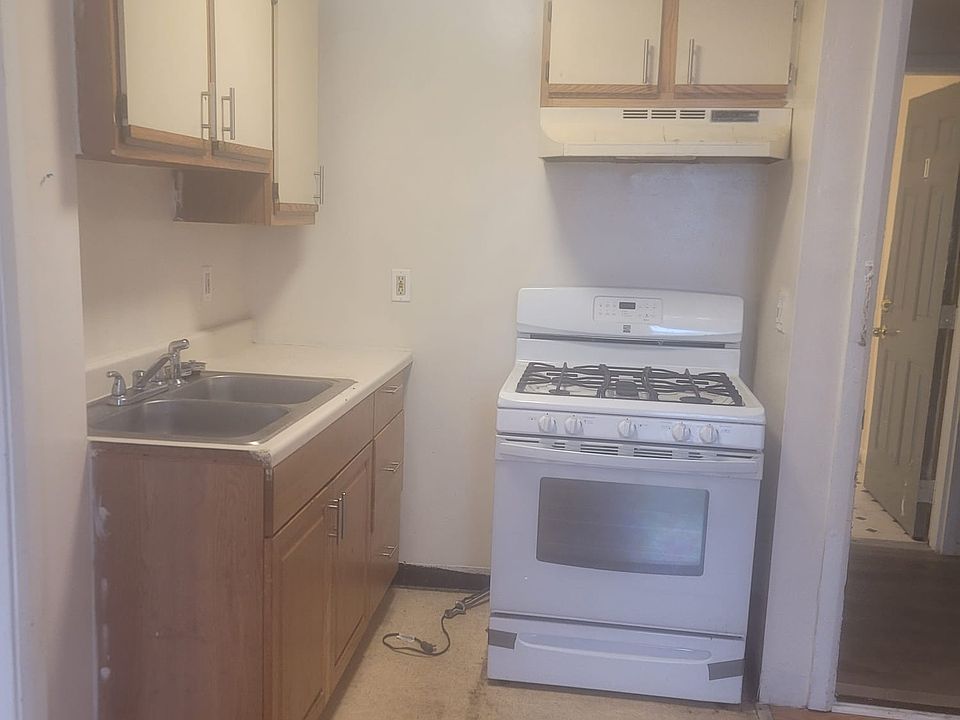 1st image of 1414 Main St #2