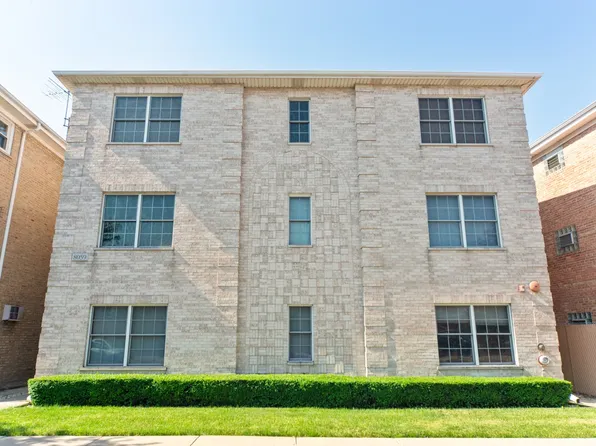 8059 Grand Ave APT 3N, River Grove, IL 60171