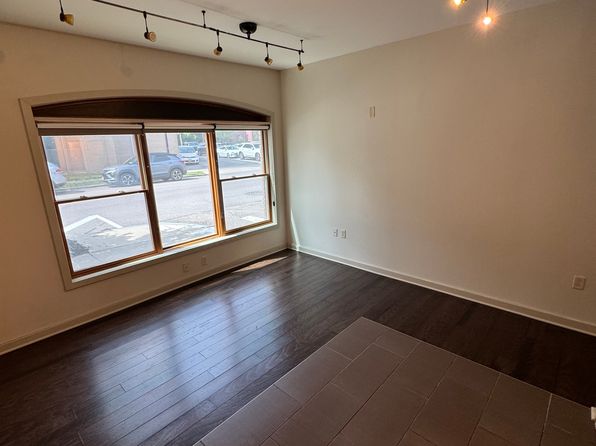 468 Delaware Ave #101
