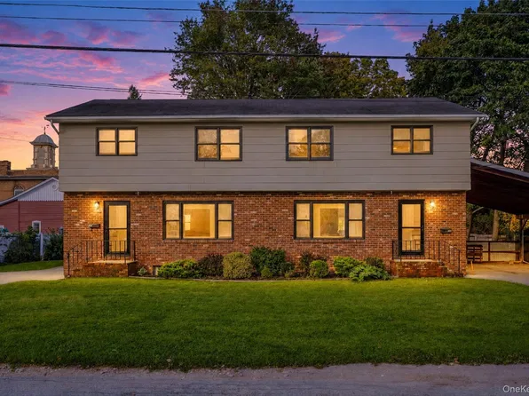 148 Charles St, Montgomery, NY 12549