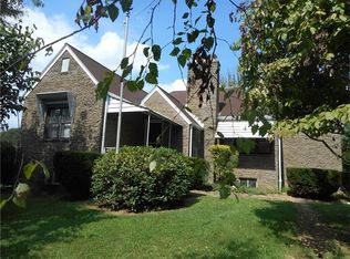 1223 Country Club Rd, Monongahela, PA 15063