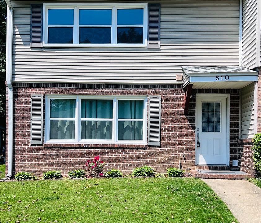 1st image of 510 Oak Meadow Ln