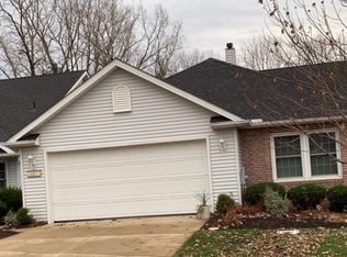 15217 Colony Ct, Strongsville, OH 44136