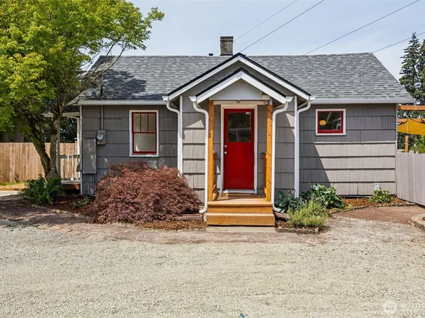 11101 122nd St E, Puyallup, WA 98374