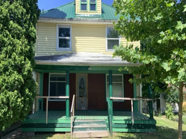 123 Dale Ave, Cambridge Springs, PA 16403