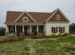 7517 Royster Rd, Greensboro, NC 27455