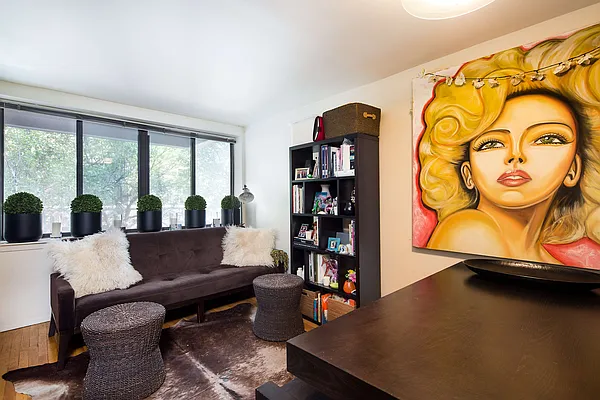 Rented by Compass | media 4