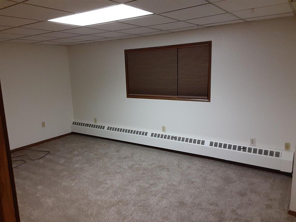 2nd image of 459 Pearl Dr APT 4