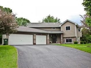 544 84th Ave NW, Coon Rapids, MN 55433