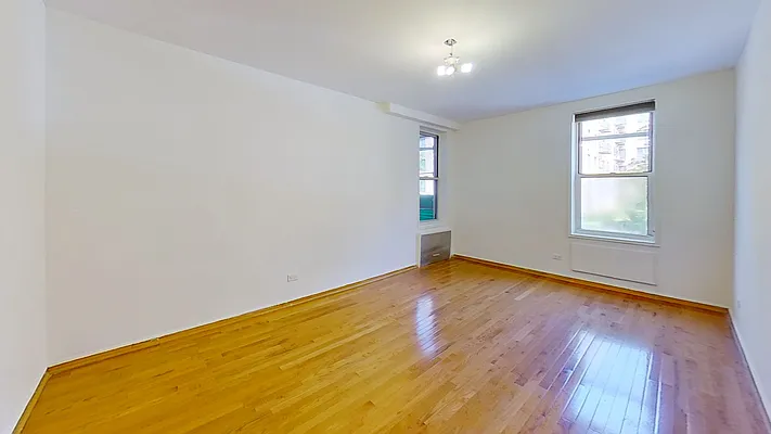 Sold by EXP Realty NYC | media 8