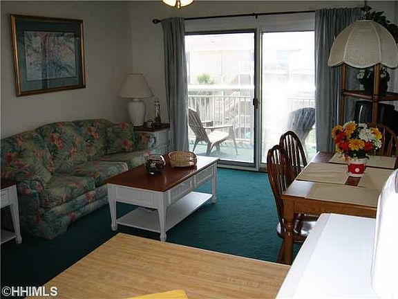 4th image of 4 Forest Beach Dr APT 331