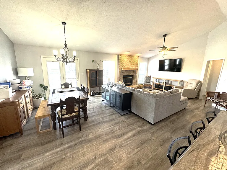 5122 Flatlake Ct — Photo 2