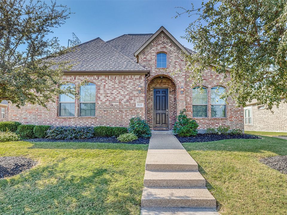 1st image of 5122 Melia Dr