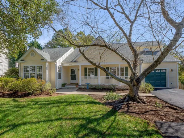 1081 Wintergreen Ln, Charlottesville, VA 22903