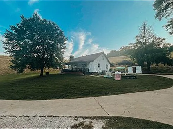 174 Roy Ln, Wurtland, KY 41144