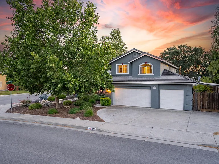 837 Sycamore Canyon Rd — Photo 45