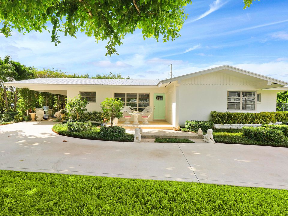 1st image of 403 Anchorage Lane