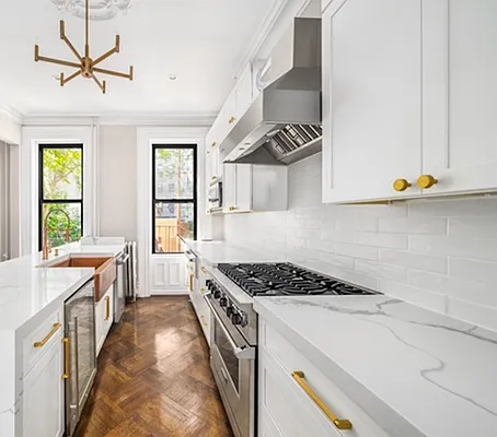 Rented by Oxford Property Group | media 3