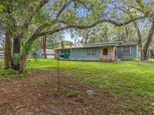 6315 Mosswood Dr, Seffner, FL 33584