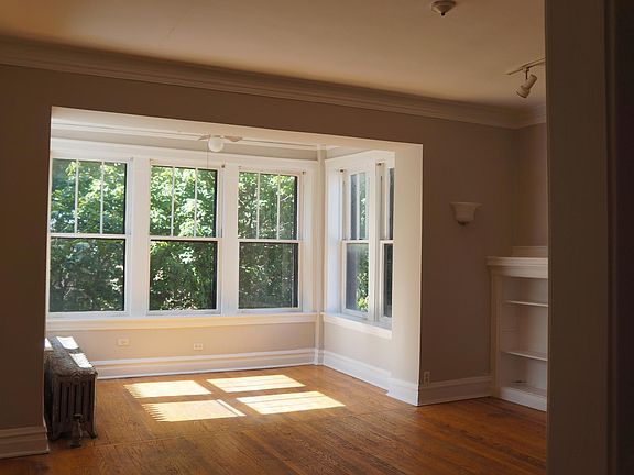 5th image of 6327 N Magnolia Ave #2N