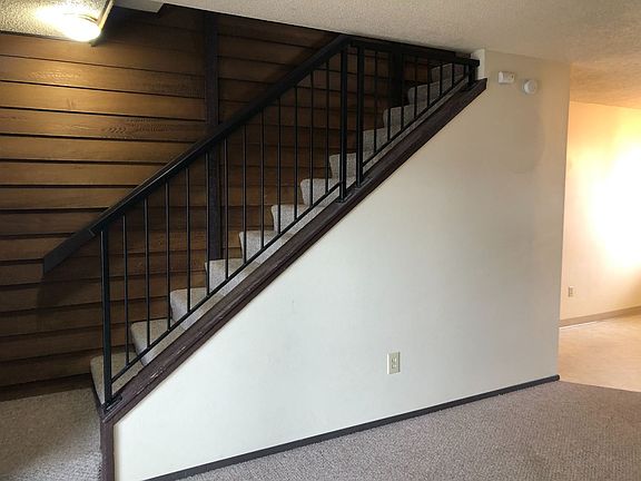 5th image of 2918 E South Riverton Ave APT 36